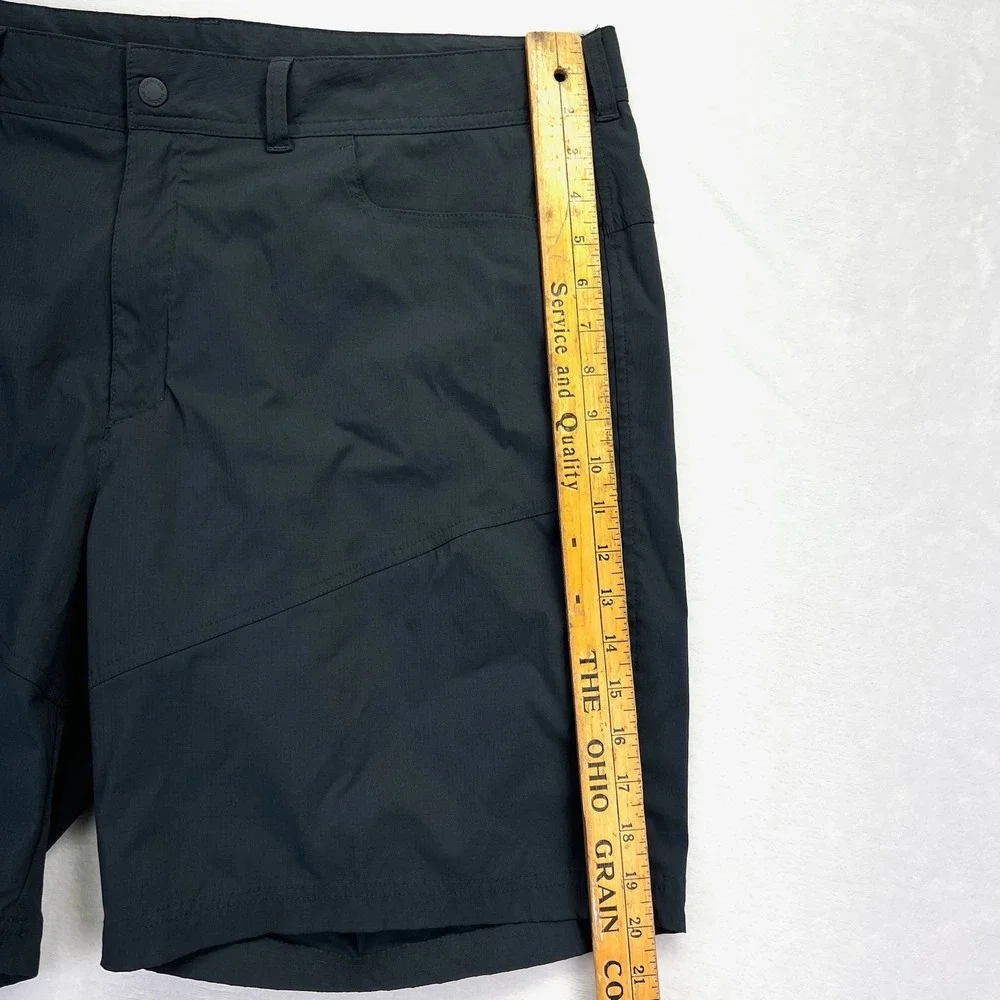 Mountain Hardwear Shorts Mens 42 Gray Hiking‎ Outdoor Ripstop Technical